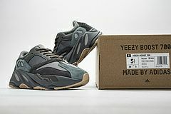 Picture of Yeezy 700 _SKUfc4221037fc